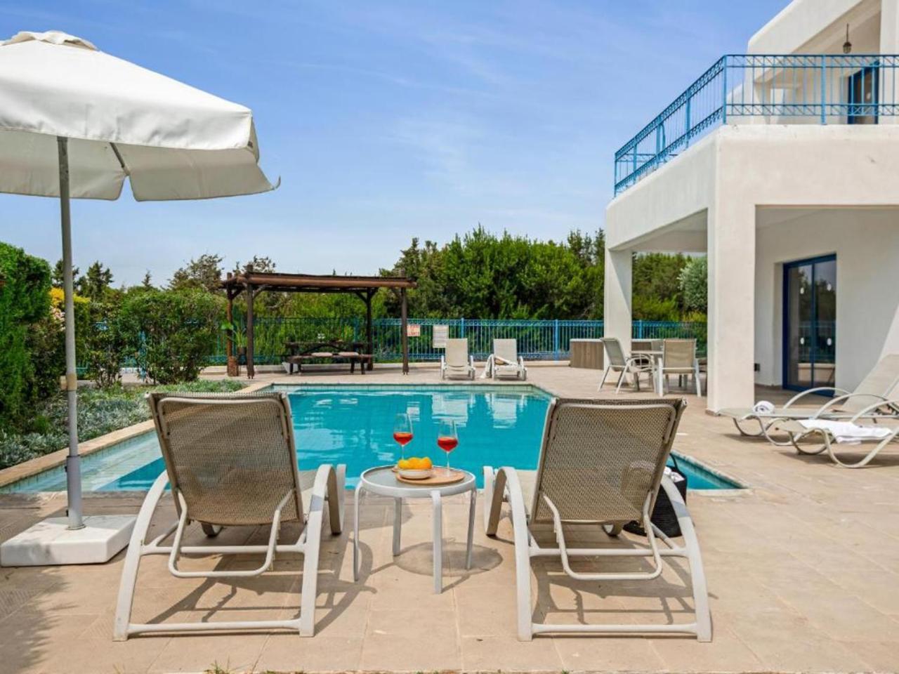 Azzurro Holiday Villas 페이야 외부 사진